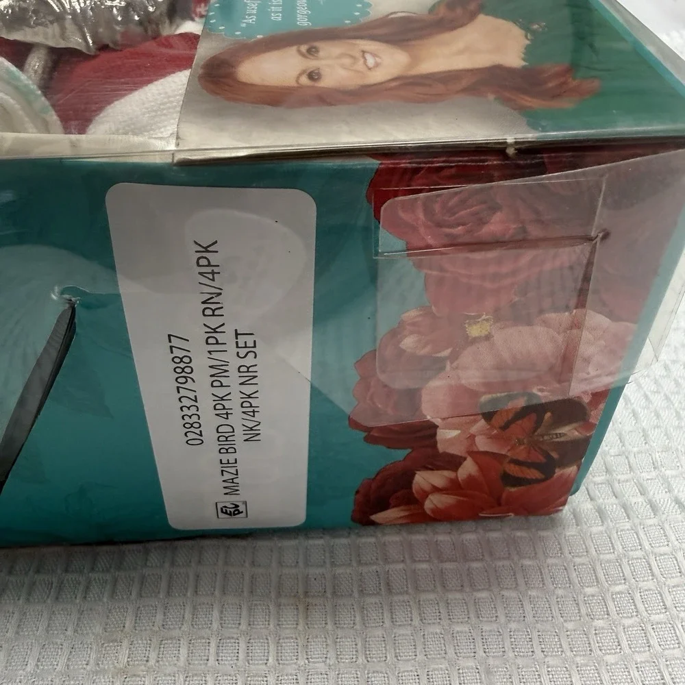 New The Pioneer Woman Mazie Bird Reversible 13 Pieces Holiday Table Linens Set *